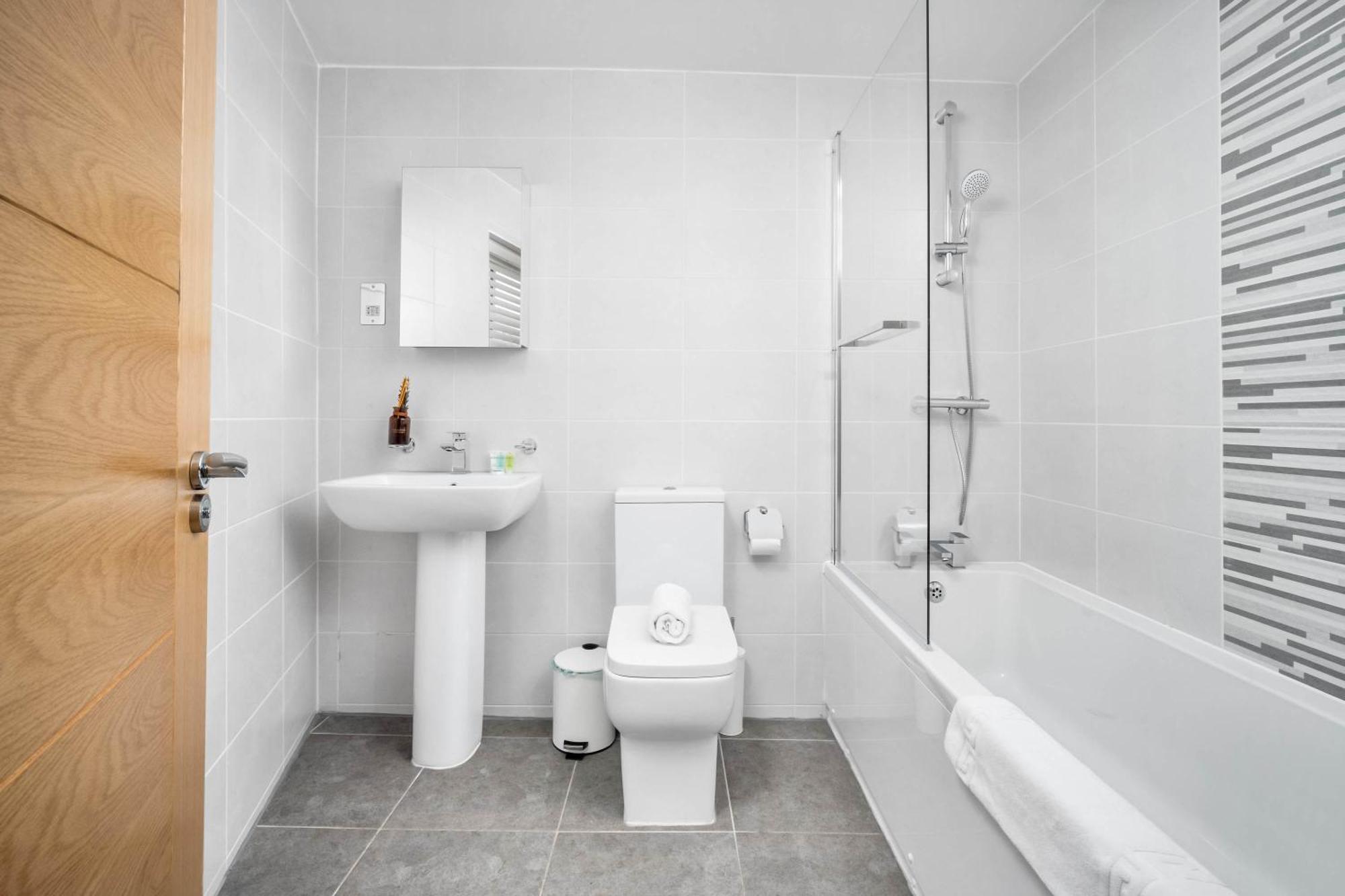 Luxury One Bed Apartment - Jewellery Quarter - Top Rated - 2Cs Бирмингем Экстерьер фото